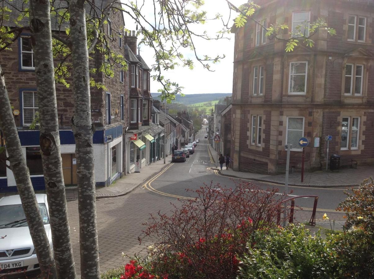 The Garden Flat Apartment Crieff Bagian luar foto