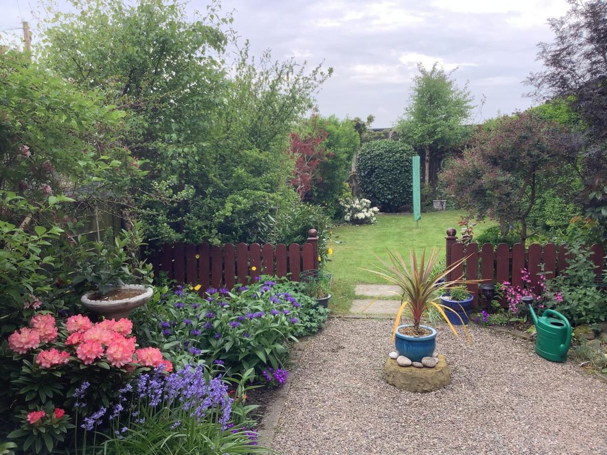 The Garden Flat Apartment Crieff Bagian luar foto